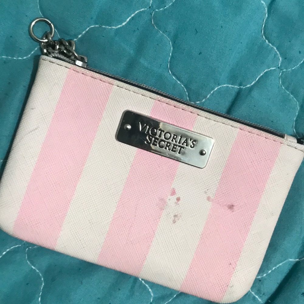Wallets - Picture 4 of 4